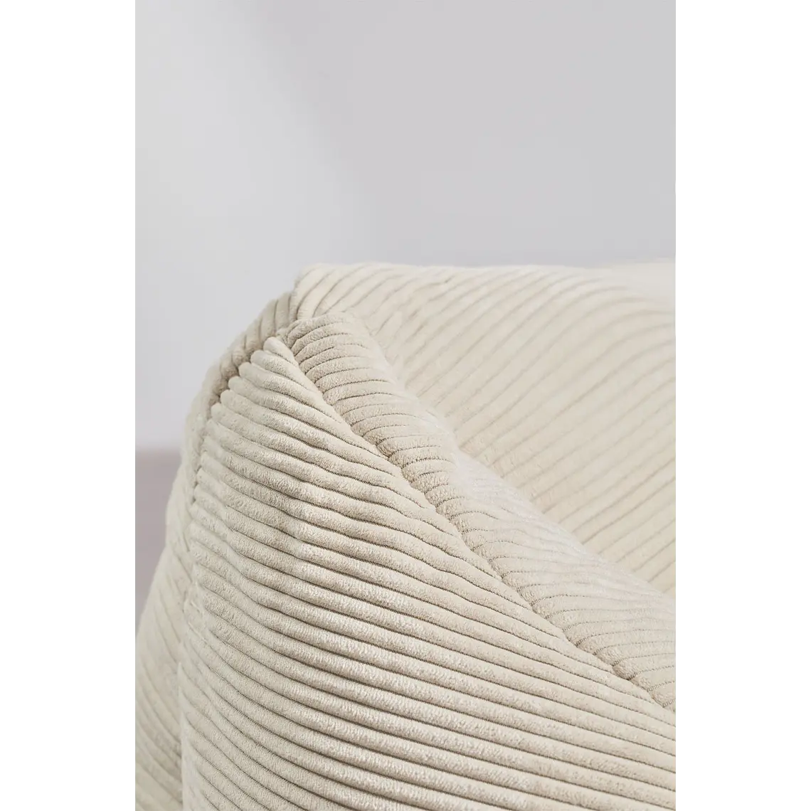 Puff sillón tapizado Brana 8