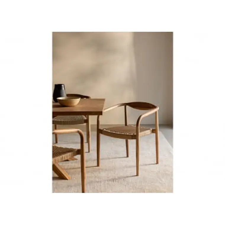 Silla de comedor Aelia en madera de acacia 12