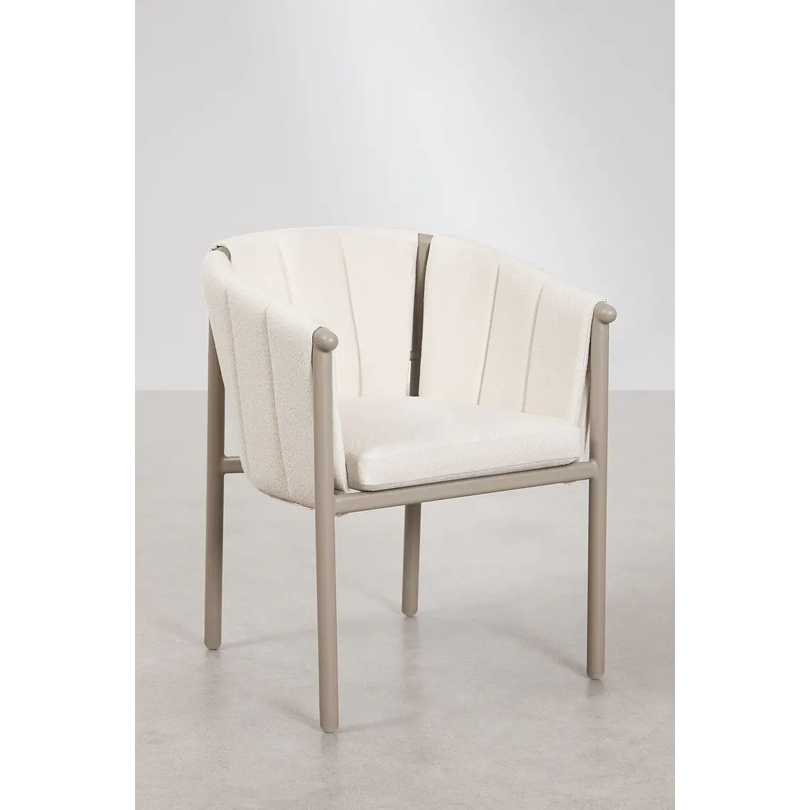 Silla de comedor Alvis en bouclé 1