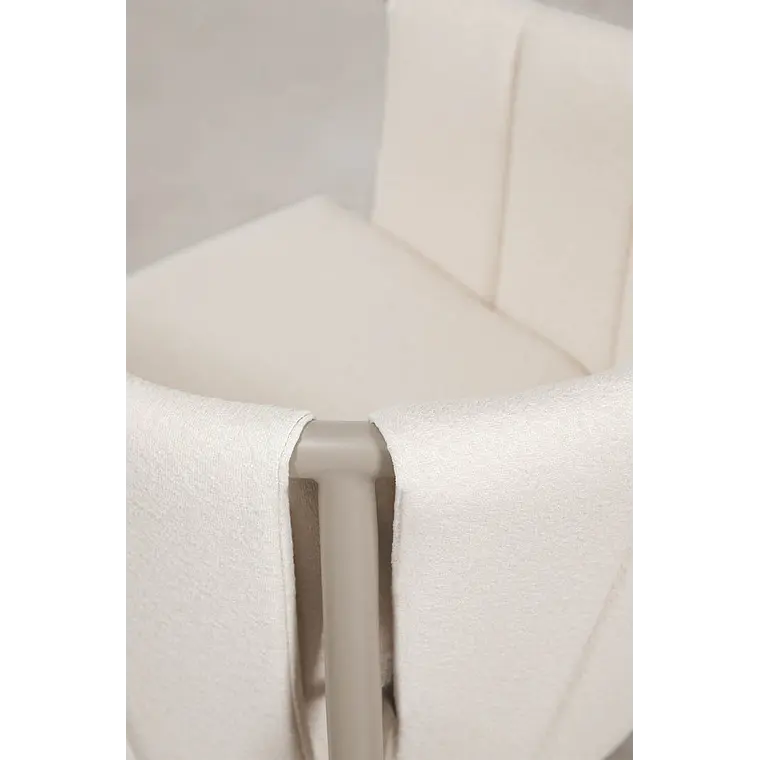 Silla de comedor Alvis en bouclé 5
