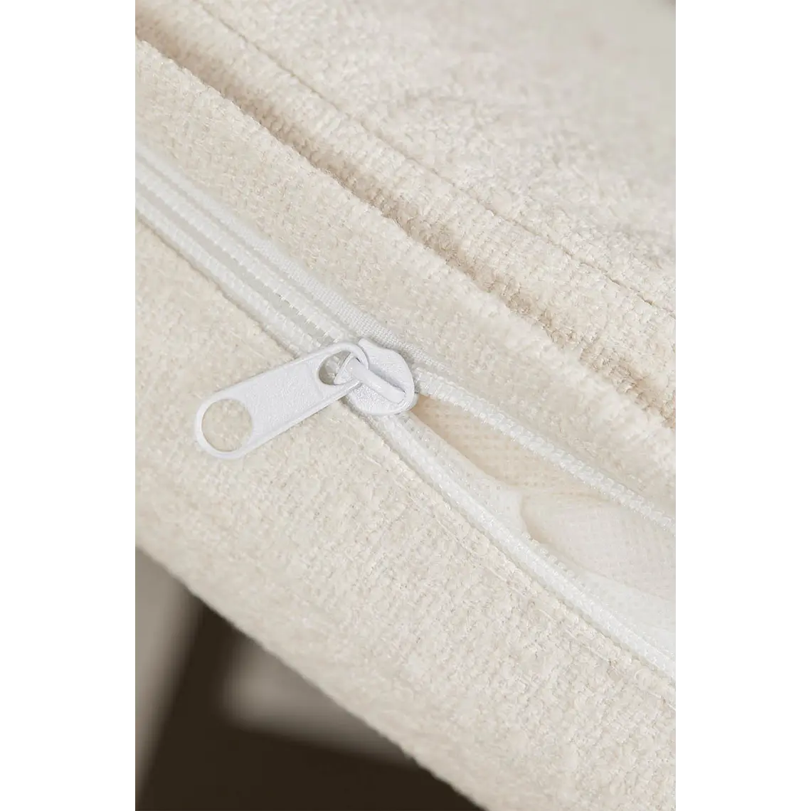 Silla de comedor Alvis en bouclé 6