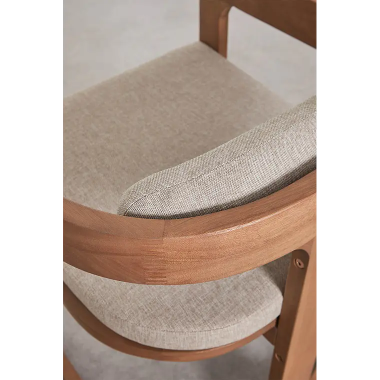 Silla de comedor Arien en madera 4