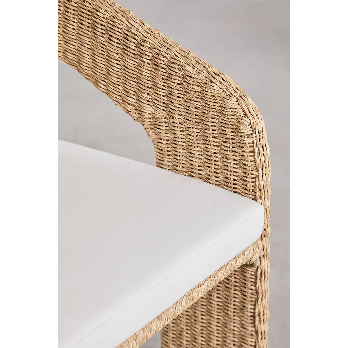 Silla de comedor Elaen en ratán 6