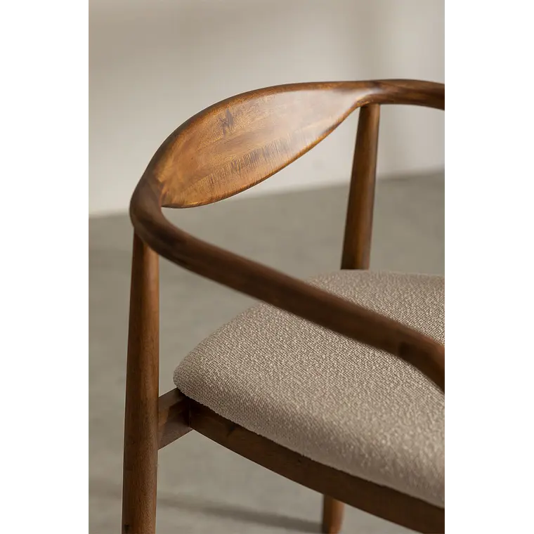 Silla de comedor Elaeri en madera de acacia 3