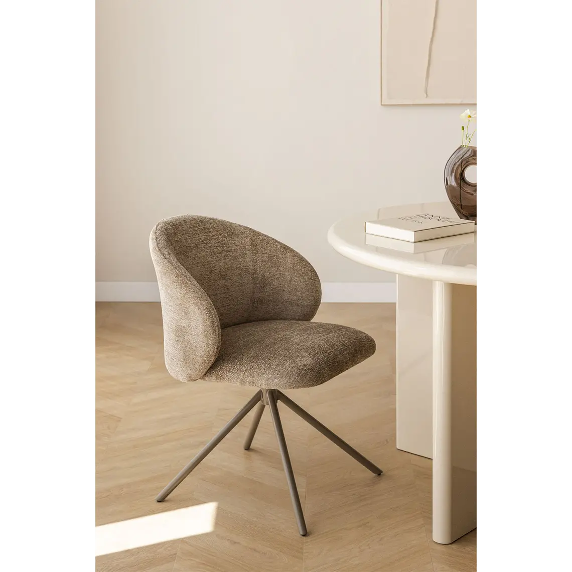 Silla de comedor Jaelena 2
