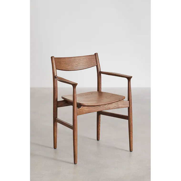 Silla de comedor Lioira en madera de roble 3
