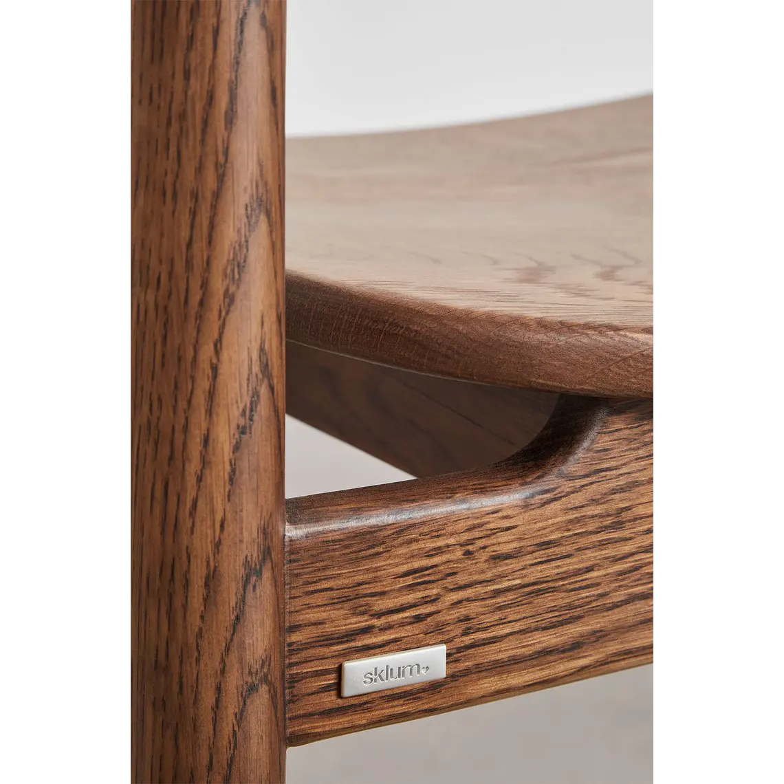 Silla de comedor Lioira en madera de roble 8