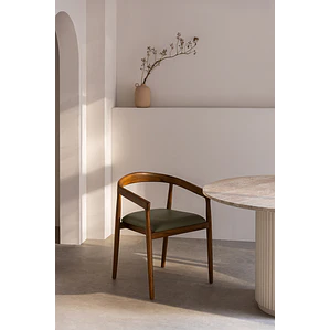 Silla de comedor Nivara en madera de teca