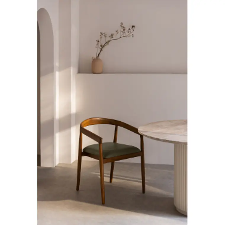Silla de comedor Nivara en madera de teca 13