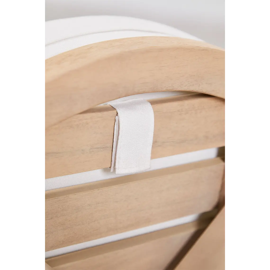 Silla de comedor Saelela en madera de acacia 7