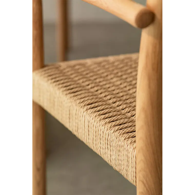 Silla de comedor Tiria en madera de roble 5