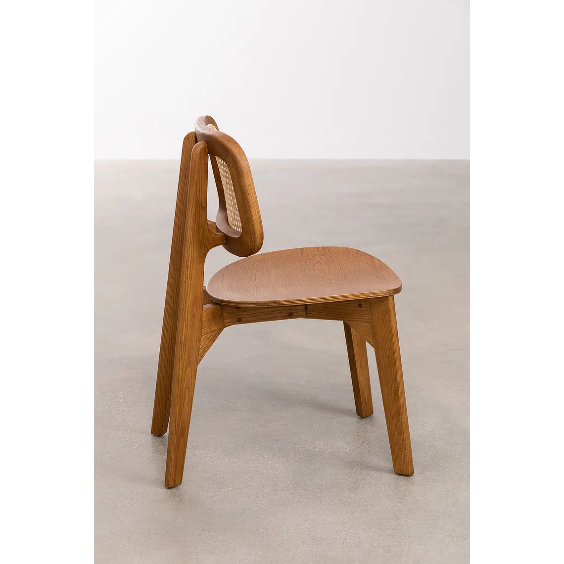 Silla de comedor Vaeleri en madera 4