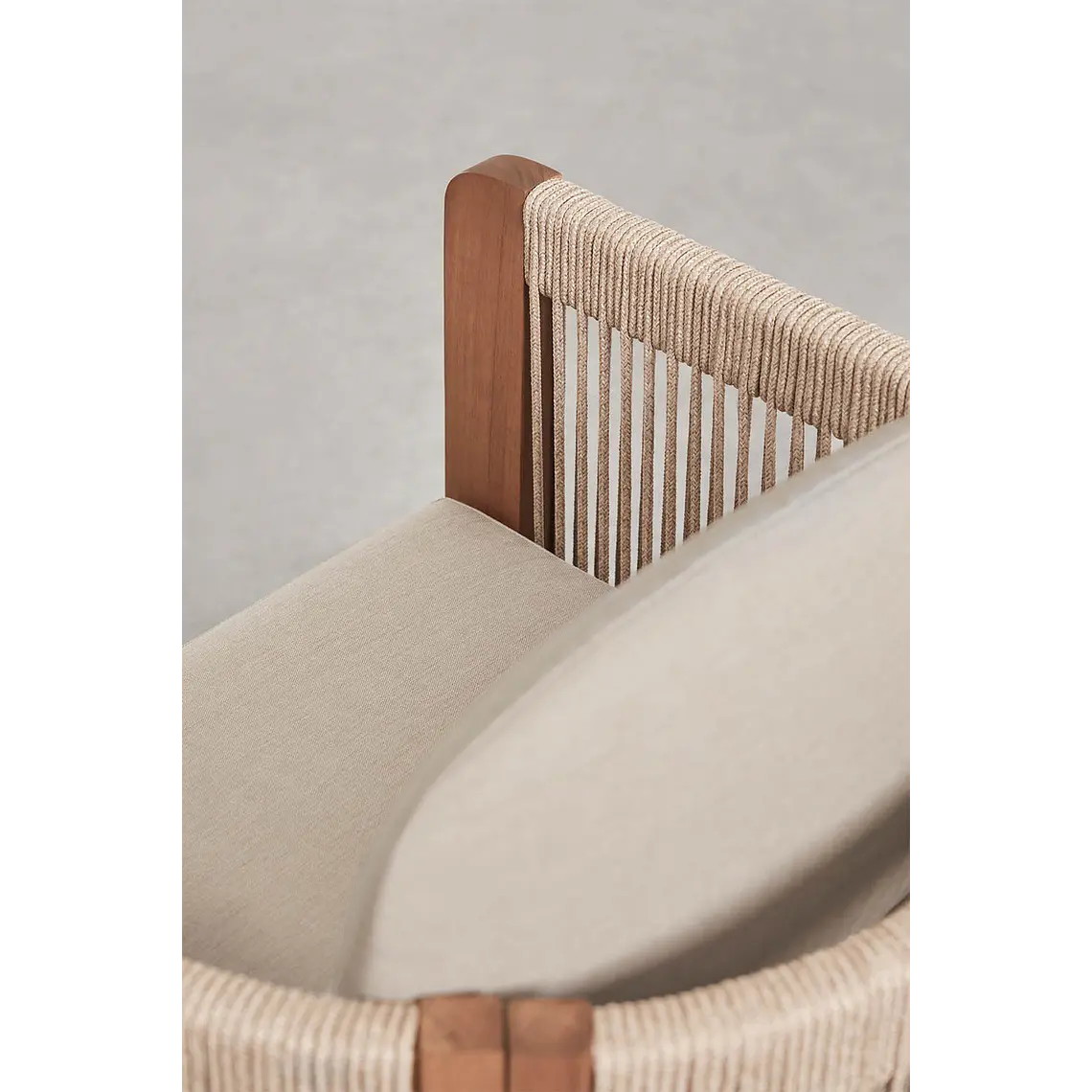 Silla de comedor Xaeora en madera de acacia 7