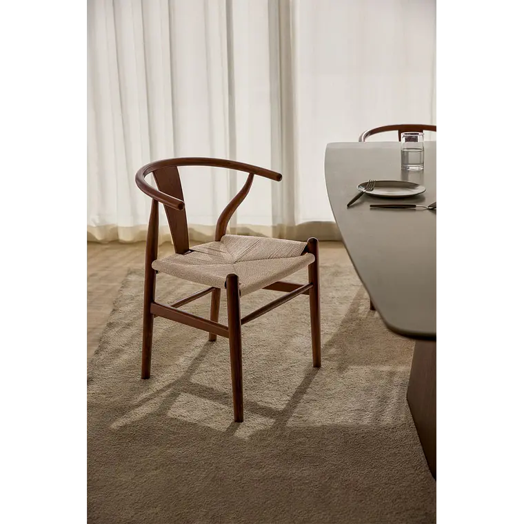 Silla de comedor Ylenor en madera 2