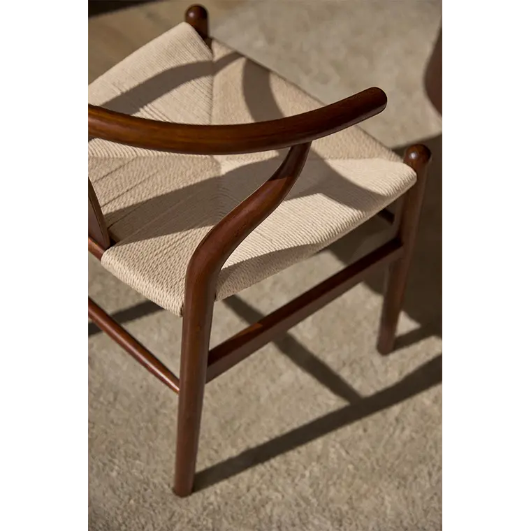 Silla de comedor Ylenor en madera 3