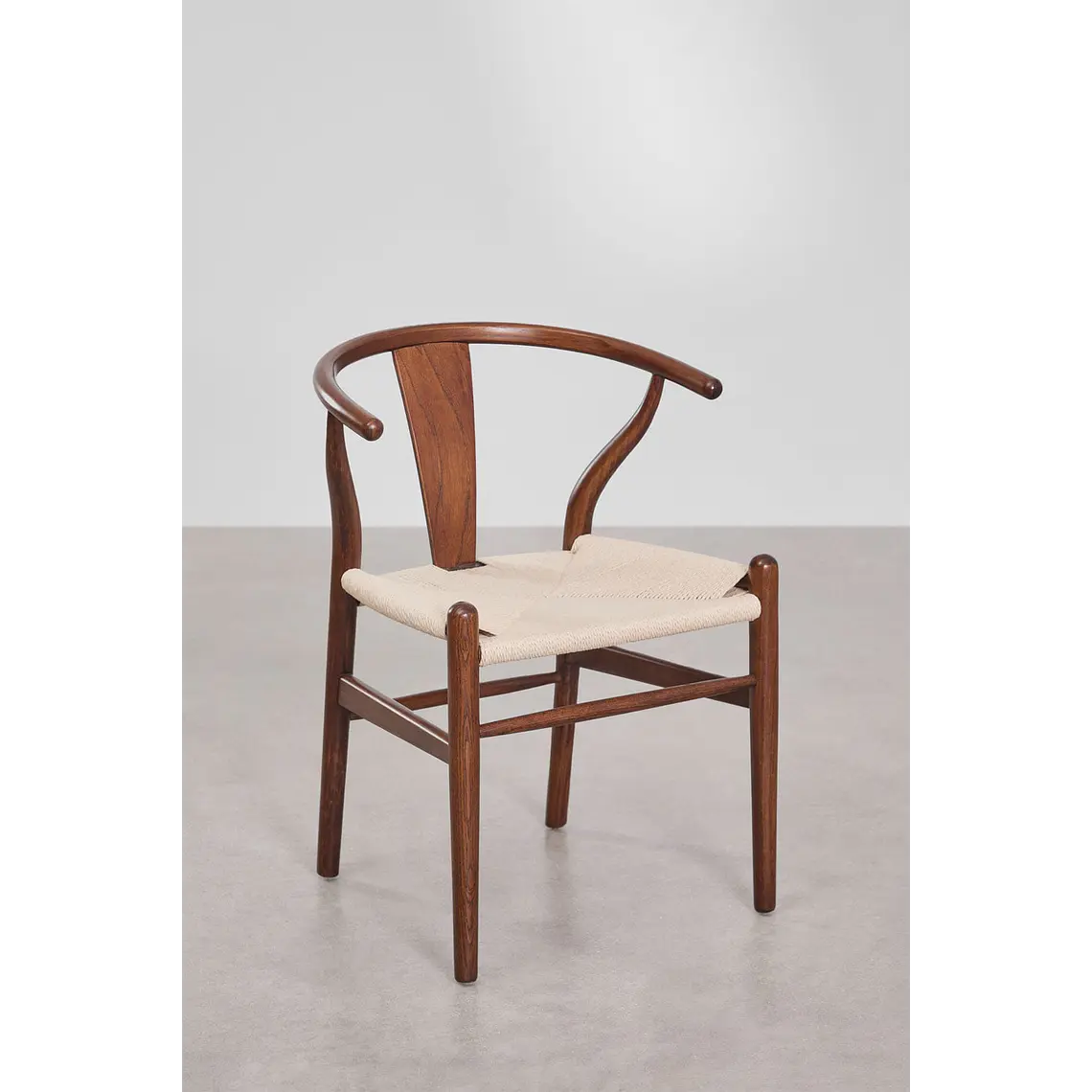 Silla de comedor Ylenor en madera 4