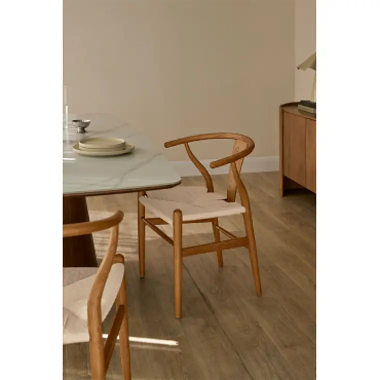 Silla de comedor Ylenor en madera 14
