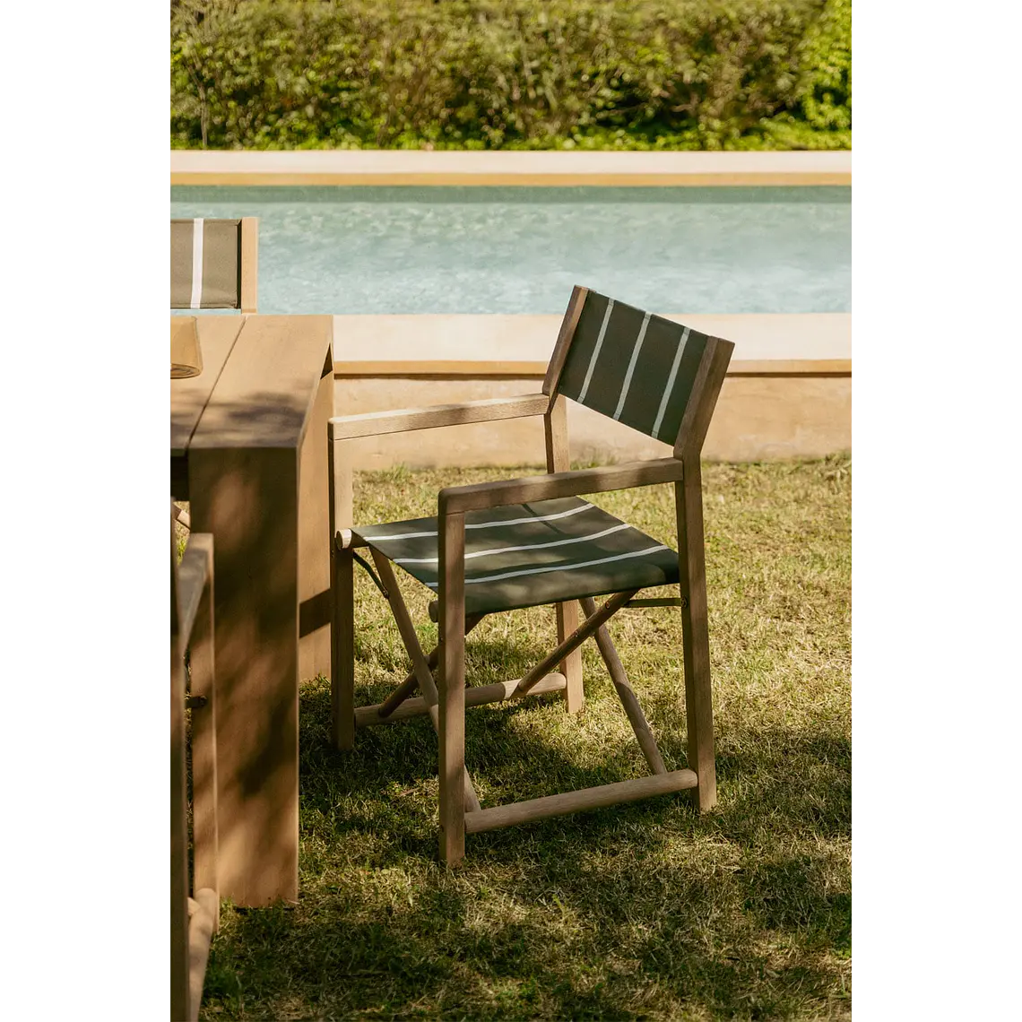 Silla de director plegable de jardín en madera de acacia Navora 1