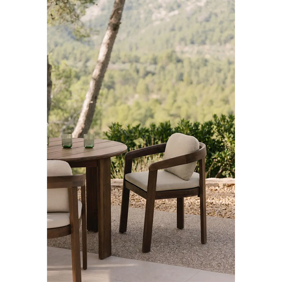 Silla de jardín con reposabrazos en madera de acacia Melena 14