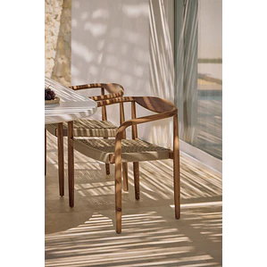 Silla de jardín con reposabrazos en madera de acacia y cuerda trenzada Ilania