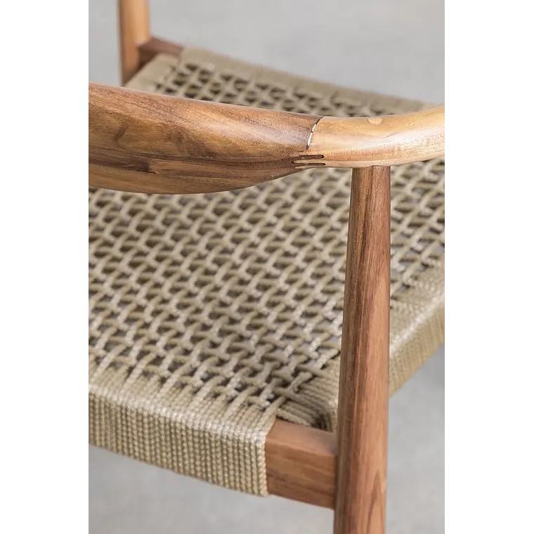 Silla de jardín con reposabrazos en madera de acacia y cuerda trenzada Ilania 7