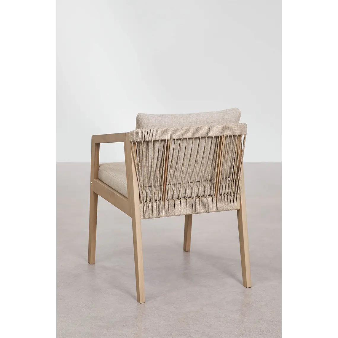Silla de jardín con reposabrazos en madera de acacia y cuerda trenzada Navia 6