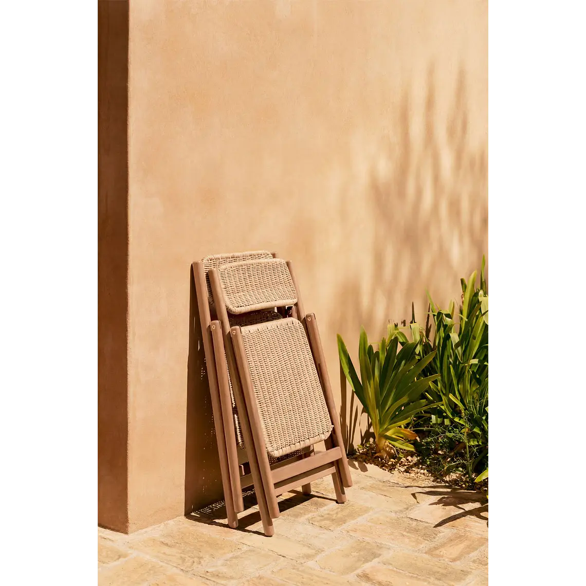 Silla de jardín plegable en madera de acacia Noreva 2