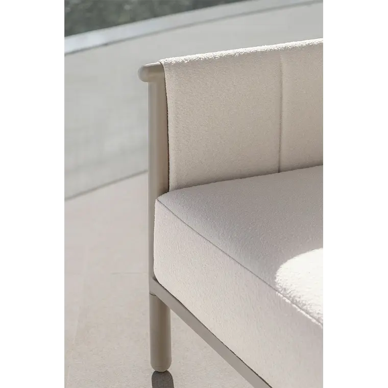 Sillón de jardín en bouclé y aluminio Toreva 2