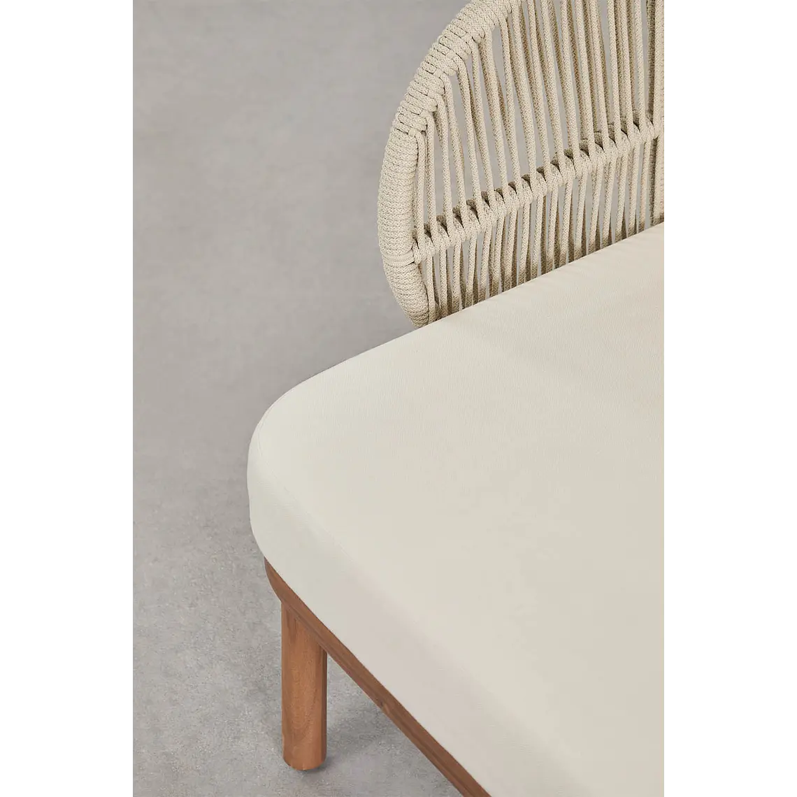 Sillón de jardín en madera de acacia y cuerda trenzada Zoreva 7