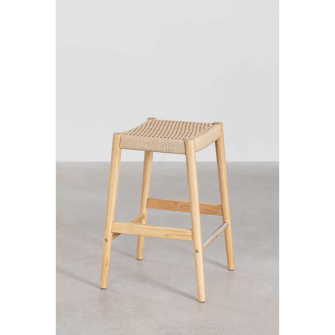 Taburete alto Evoeri en madera de roble 6