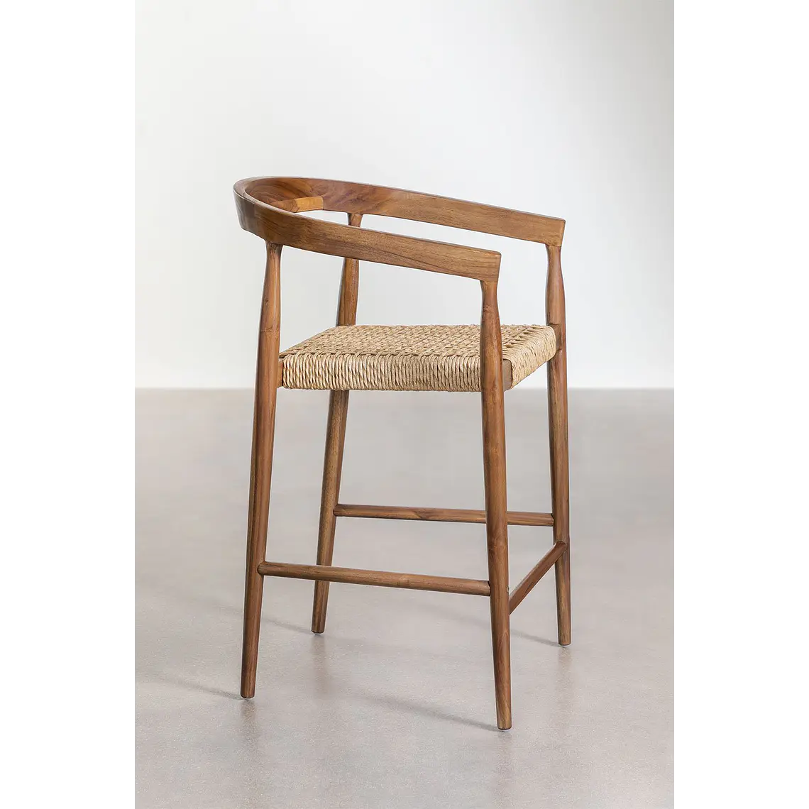 Taburete alto Wenena en madera de teca 3
