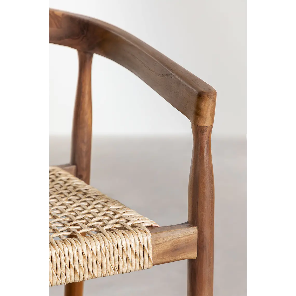 Taburete alto Wenena en madera de teca 5