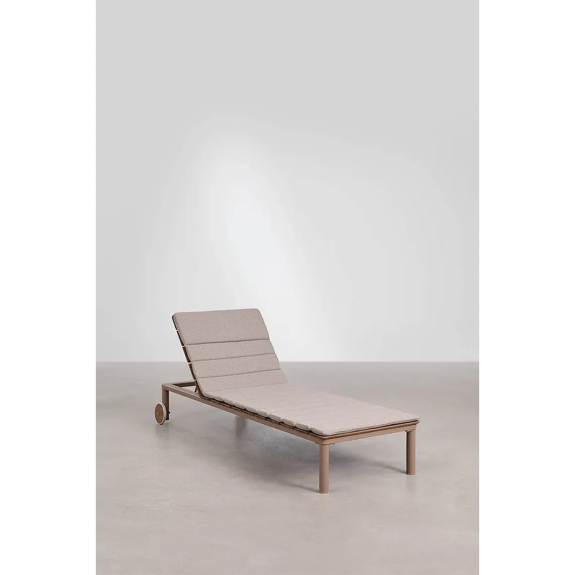 Tumbona reclinable en madera de acacia y acero Falora 4