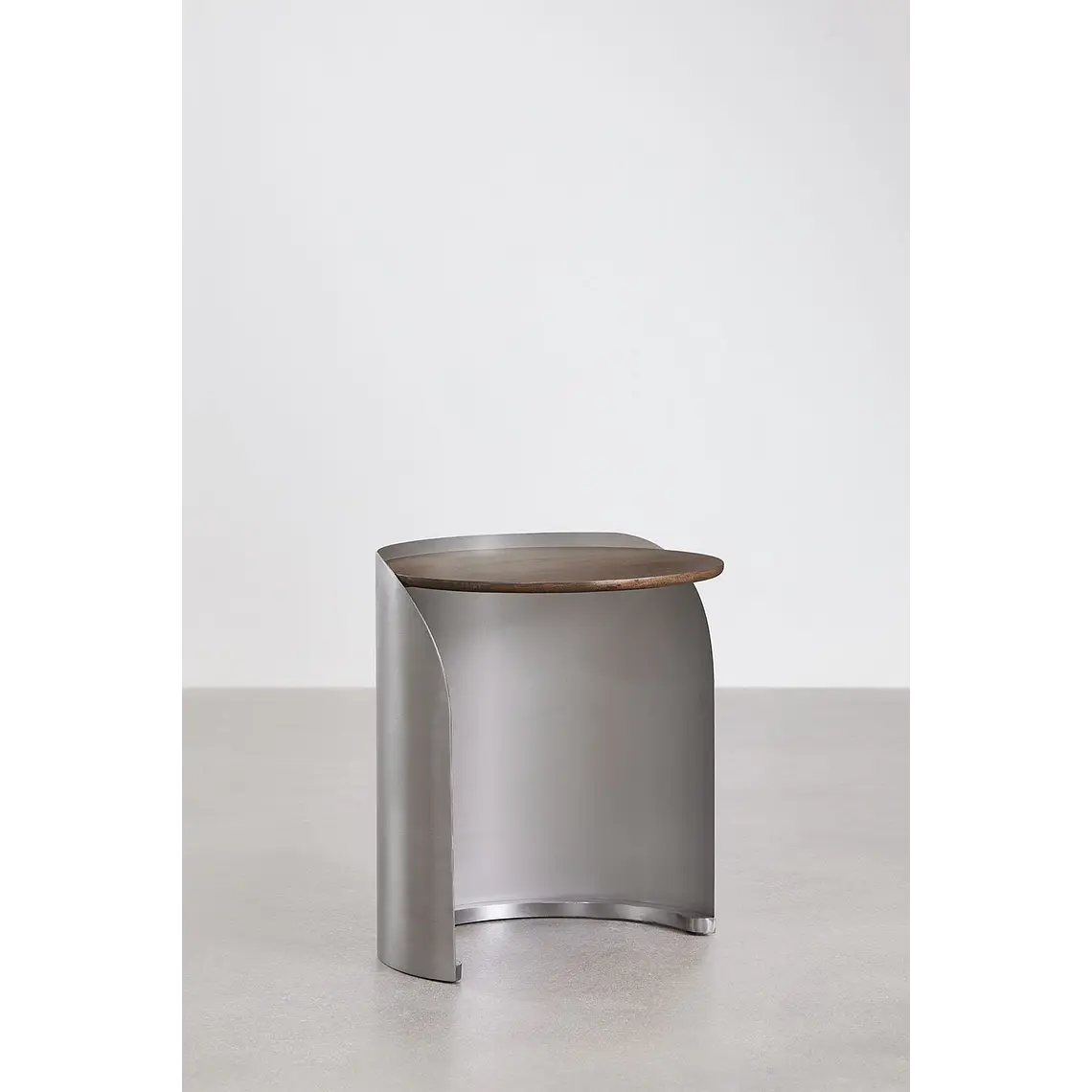 Velador Sareva en madera de mango 3