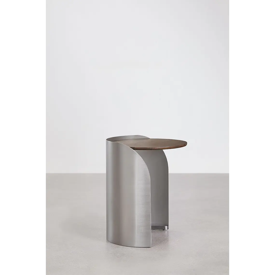 Velador Sareva en madera de mango 4