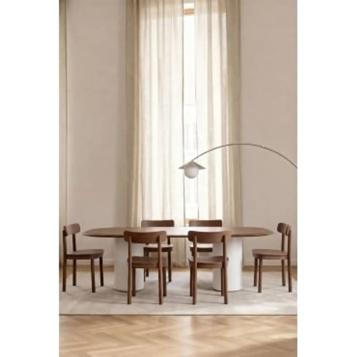 Mesa de comedor ovalada en MDF y cemento 10