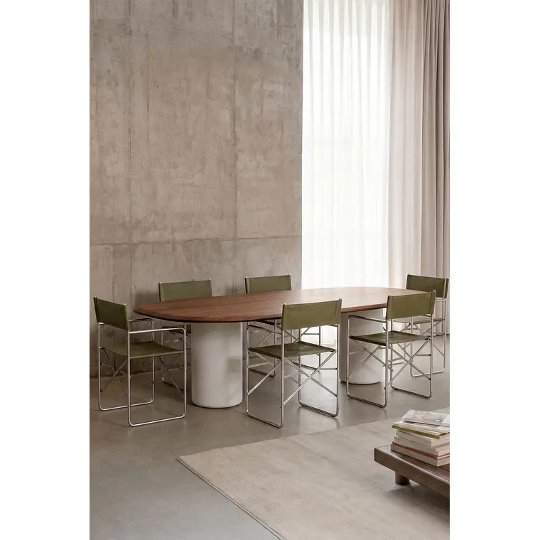 Mesa de comedor ovalada en MDF y cemento 23