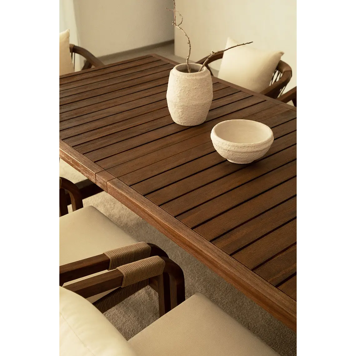 Conjunto de comedor Ariis en madera de acacia 3