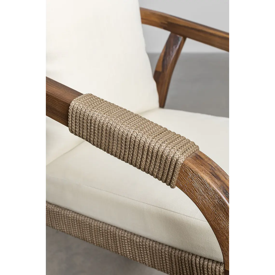 Conjunto de comedor Ariis en madera de acacia 11