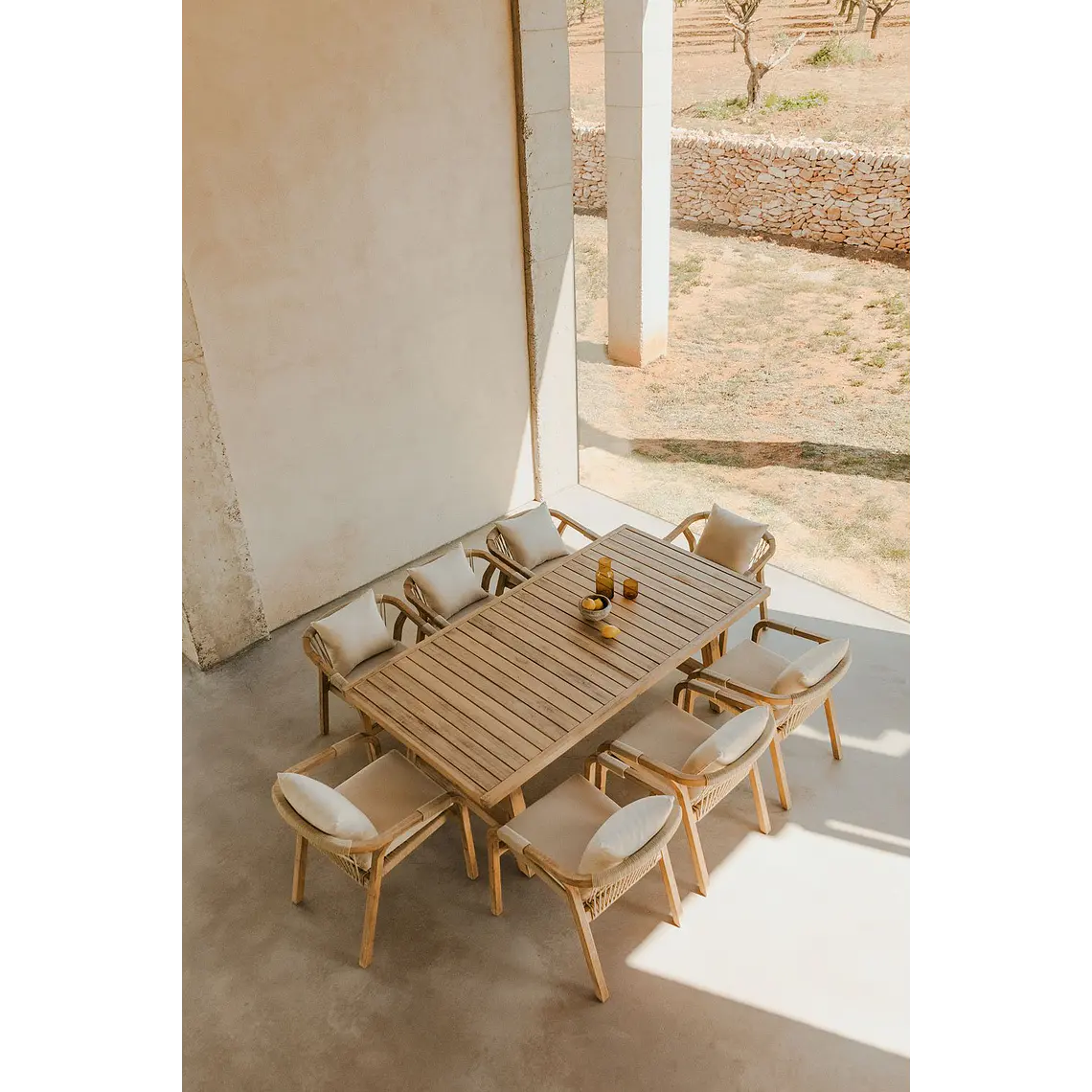 Conjunto de comedor Evoen en madera de acacia 10