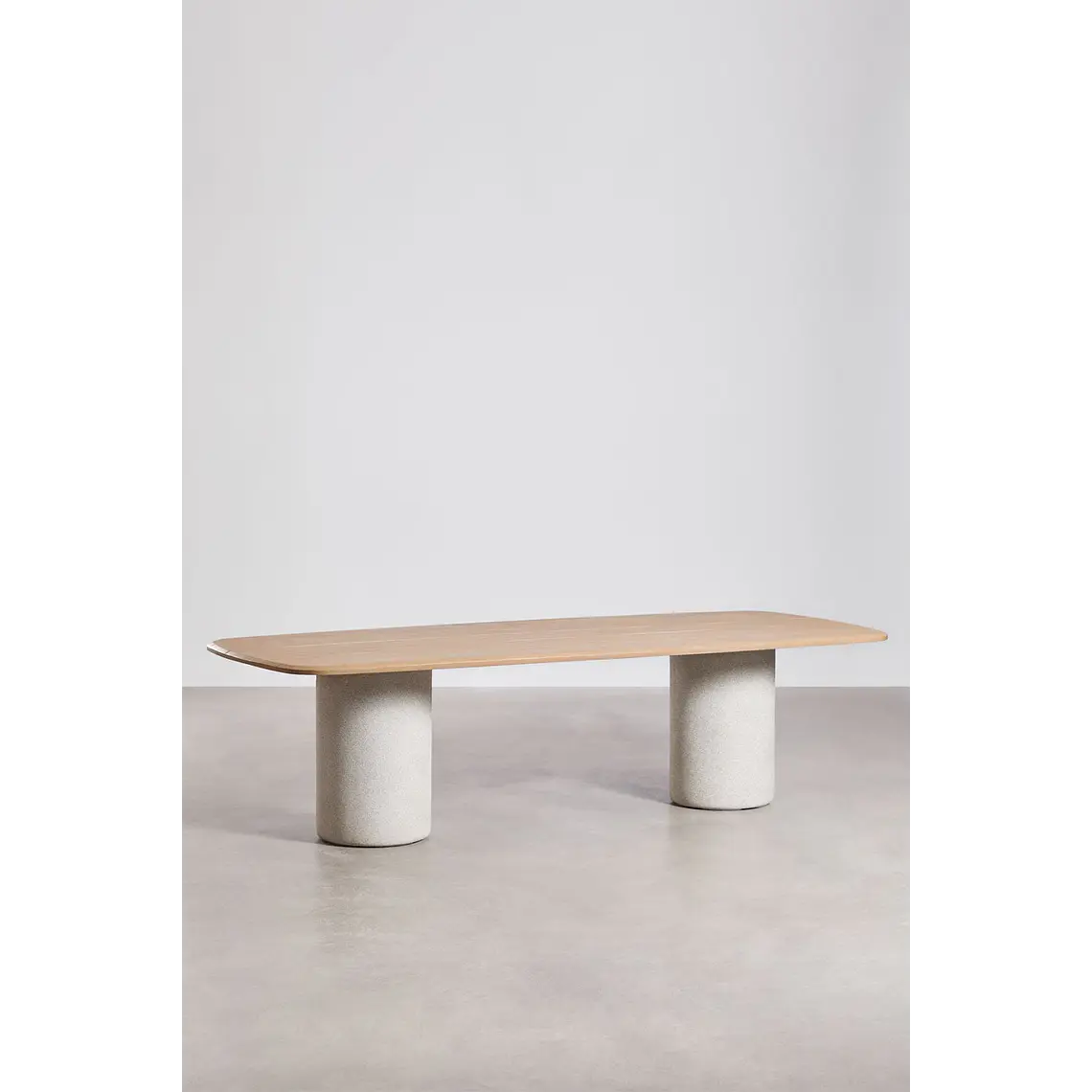 Mesa de comedor Daris en madera de acacia 1