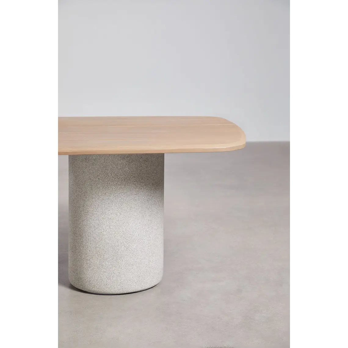 Mesa de comedor Daris en madera de acacia 3