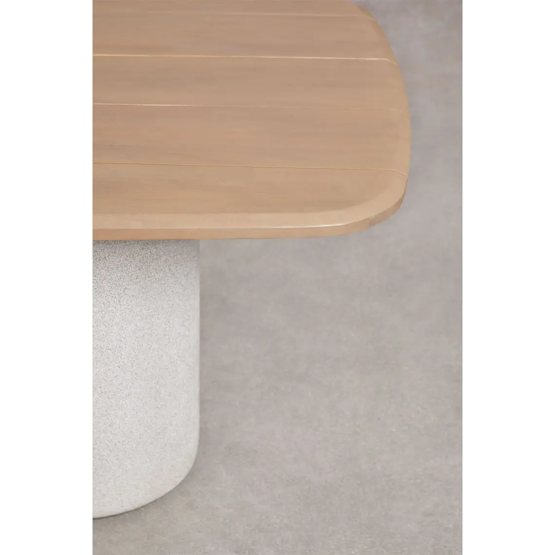 Mesa de comedor Daris en madera de acacia 4