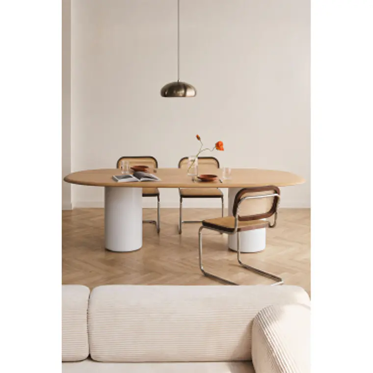 Mesa de comedor Taelia en acabado cemento 21