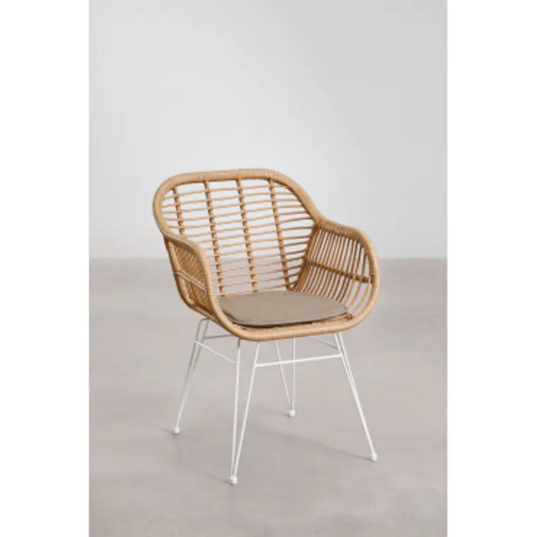 Silla de comedor Naelena en ratán 15
