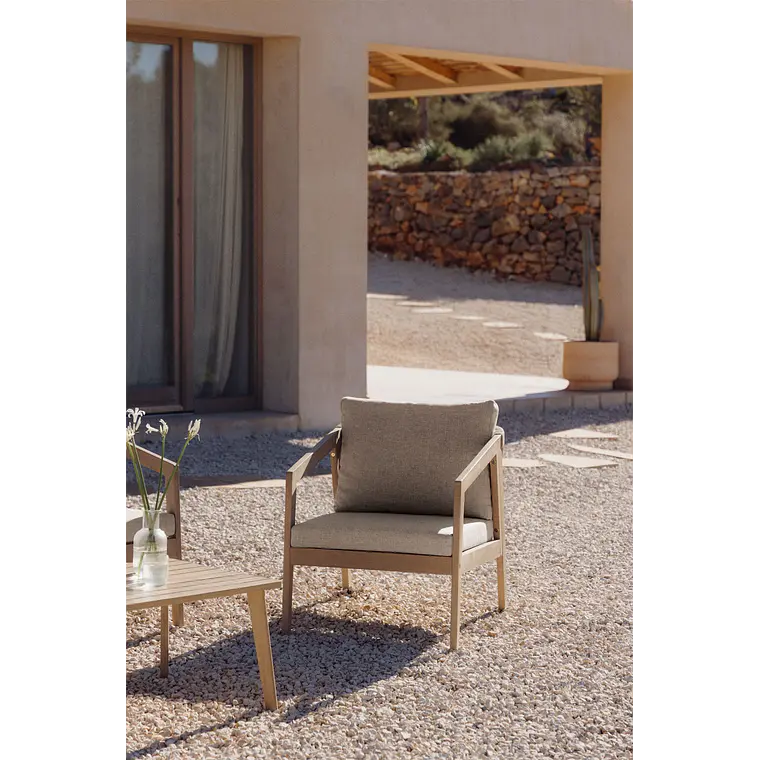 Sillón de jardín en madera de acacia y cuerda trenzada Larena 1
