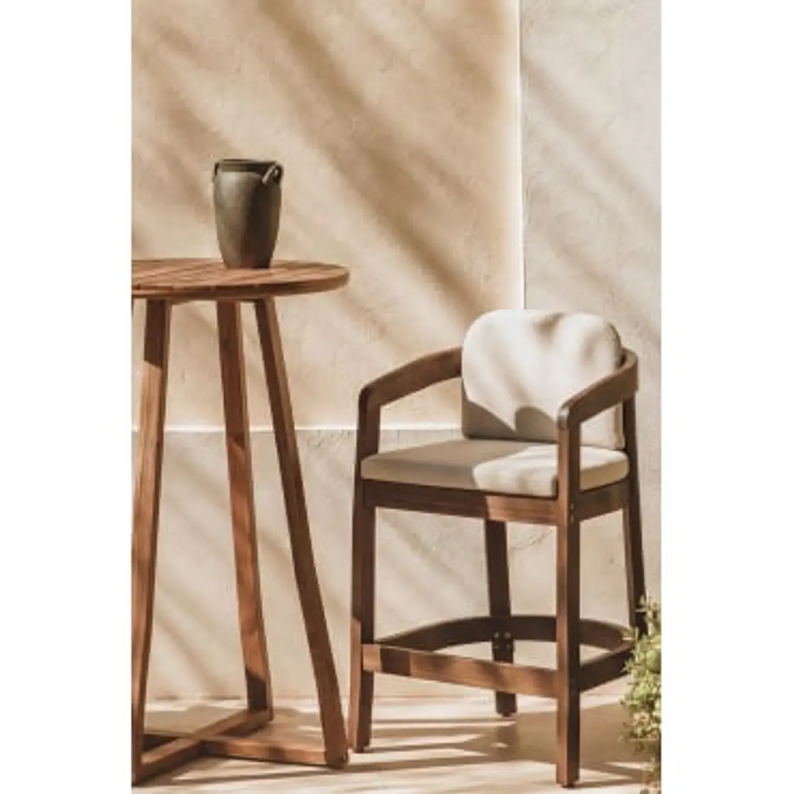 Taburete alto de jardín en madera de acacia Kelora 12