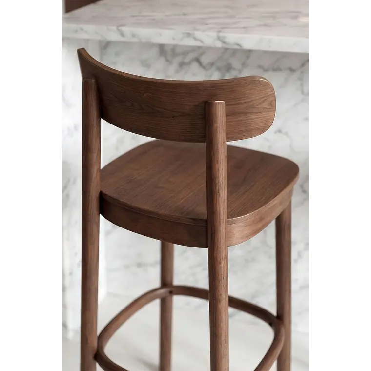 Taburete alto Xaeara en madera 3