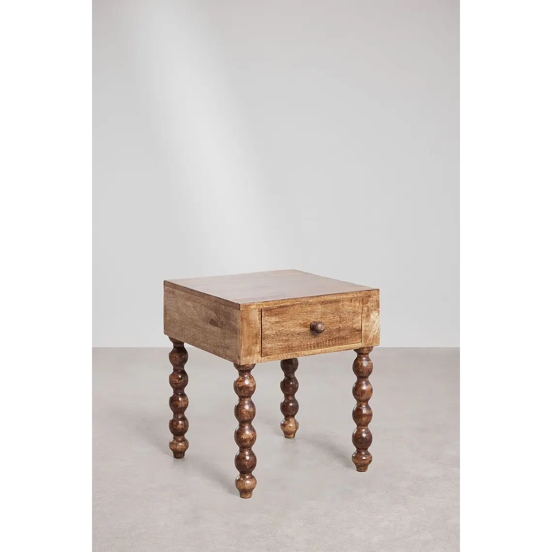 Velador Arvena 45x50 cm en madera de mango 3