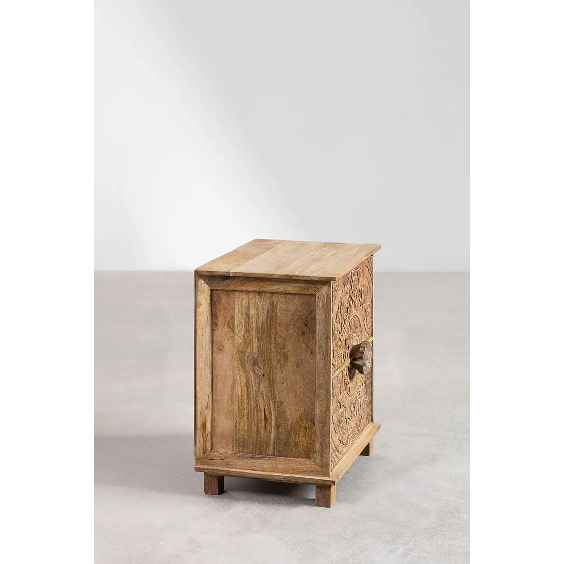 Velador Mireva 40x30 cm en madera de mango 5